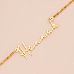 Name Necklace in English
